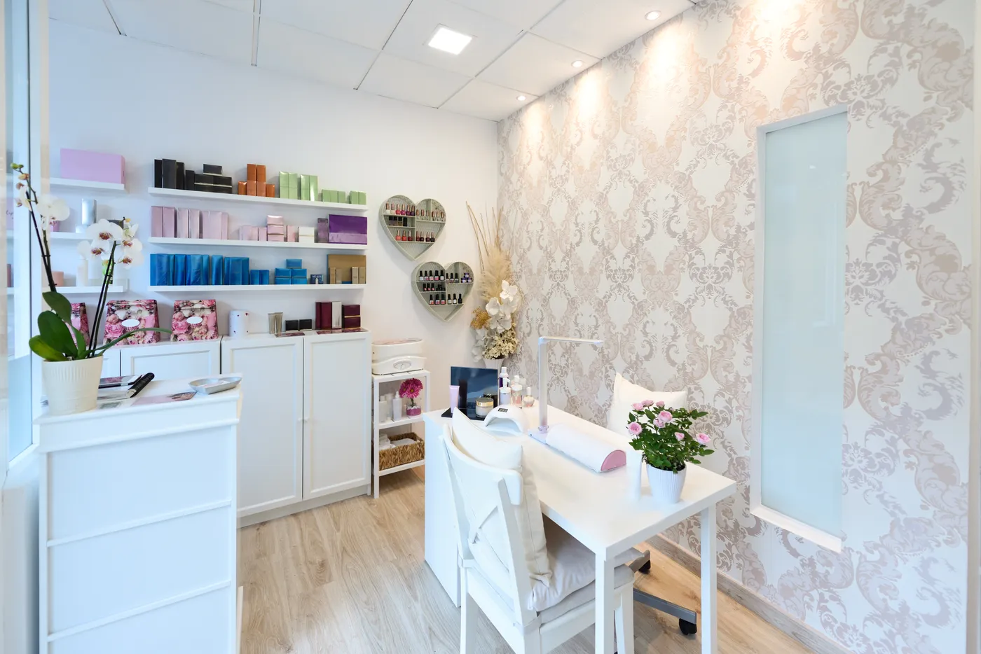 Fill the calendar, Sample Brisette Hair Studio
